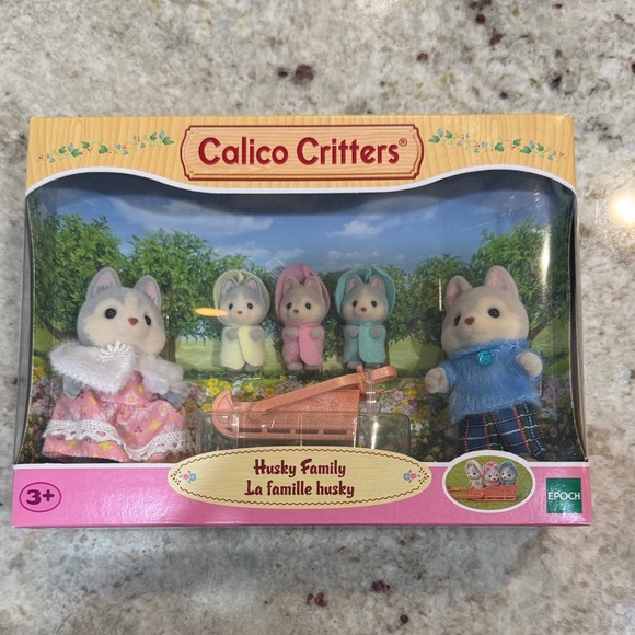 Calico Critters Husky Family Set - Picture 2 of 3